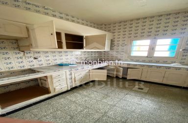 On met on vente chez notre agence MS_IMMOBILIER une belle maison à Nabeul
