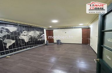 Local David à Louer à Lafayette