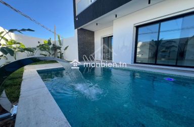 Un triplex avec piscine à Hammamet Nord à vendre 51355351