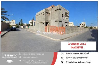 Villa inachevée couvrant 340 m2 pour 320 MD