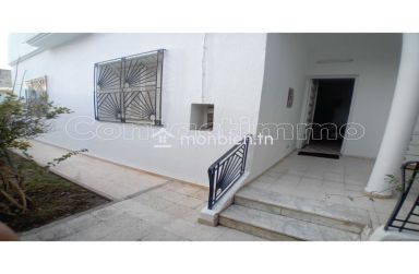 À Vendre  Exceptionnelle RDC de Villa à Ariana ville