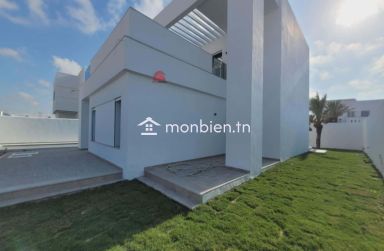 VILLA NEUVE À LA ZONE TOURISTIQUE MEZRAYA ZA