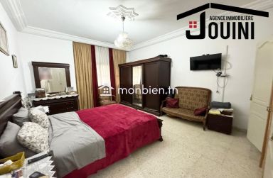 Maison Emplacement Exceptionnel à Beb Saadoun