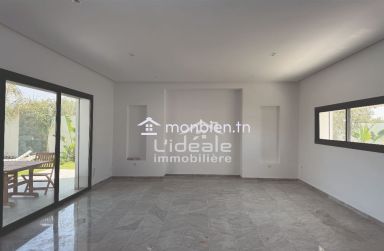 une somptueuse villa neuve au style résolument moderne à Besbasia