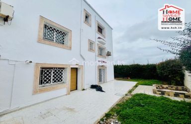 Villa Giuseppe à Louer à Gammarth Sup