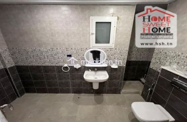 Bureau Samuele à Louer à L'Aouina