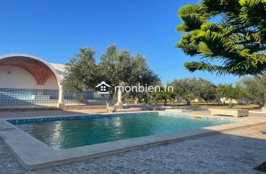 Une grande propriété à Hammamet Sud à vendre 51355351