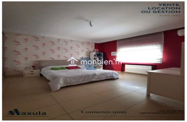 À VENDRE MAISON EN DUPLEX S+3 À RADES MELIANE 2