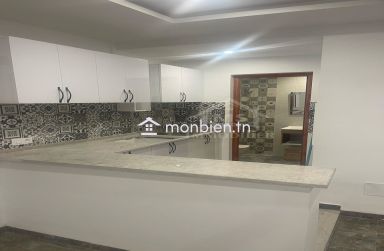A vendre à Manaret Hammamet, Villa S+5 avec piscine 51355351