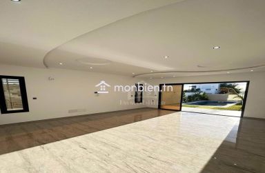 Villa S+5 toute neuve avec piscine à vendre à Hammamet Sud 51355351