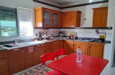 un appartement S+3 situé à El Menzah 9