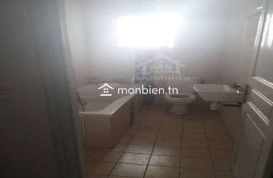 2 étages de villa indépendans à Hammamet Sud à vendre 51355351