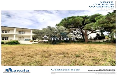 À VENDRE VILLA S+5 DANS LA QUIÉTUDE DE RADES MONGIL