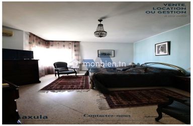 À VENDRE EXCEPTIONNELLE VILLA SUR LES HAUTEUR DE RADES MONGIL