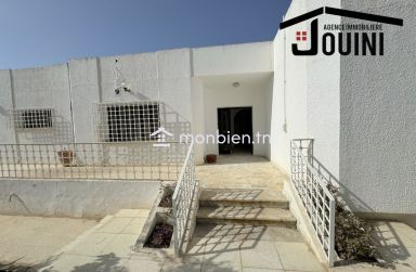 Villa 1000 m2 A Ariana Borj Louzir