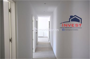 À Vendre – Magnifique S+2 Neuf à La Marsa