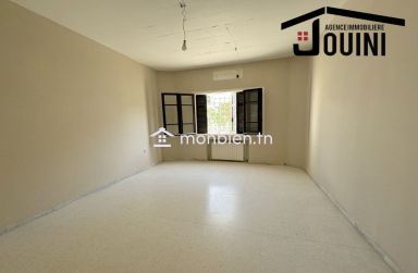 Villa 1000 m2 A Ariana Borj Louzir