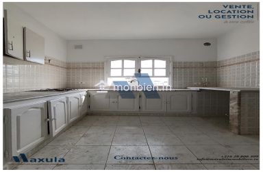 À VENDRE MAISON R+1 DEUX NIVEAUX SÉPARÉS À RADES MOHAMED ALI