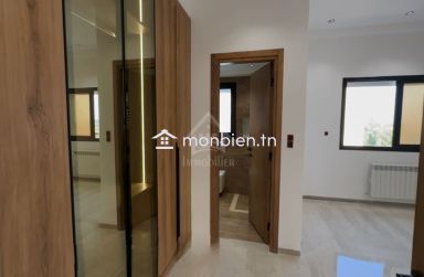 Villa toute neuve avec piscine et jardin à vendre 51355351