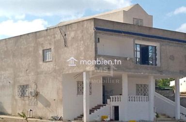 Une maison avec garage et jardin à Birbouregba à vendre 51355351