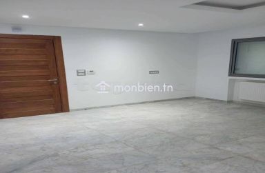 un appartement s+2 Haut Standing au 1er étage
