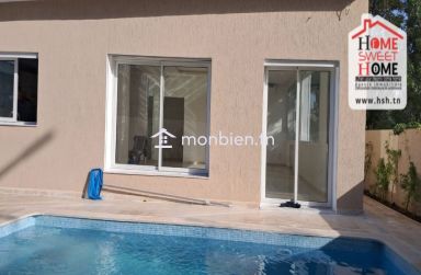 Villa Émeraude Noire à Vendre à Carthage Hannibal