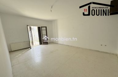 Villa 1000 m2 A Ariana Borj Louzir