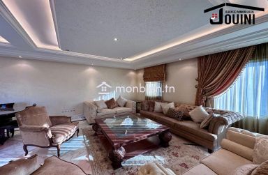 Villa De Prestige 550 M² Au Bardo