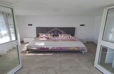 Location estivale: Villa S+3 avec piscine à louer 51355351