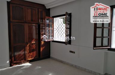 Etage Ismiranda à Louer à Carthage Dermech