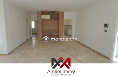 A vendre un Appart s+2 très propre à El Mourouj 5.