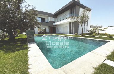 une somptueuse villa neuve au style résolument moderne à Besbasia