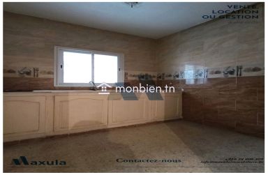 À VENDRE IMMEUBLE DE RAPPORT R+2 À RADES PLAGE