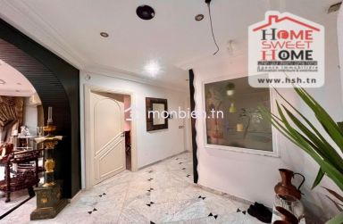 RDC de Villa S3 Akuil à Louer à Ain Zaghouan Sud