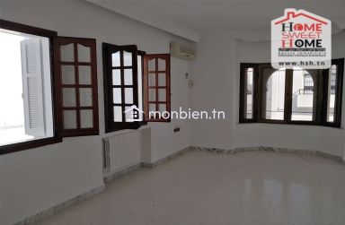 Etage Ismiranda à Louer à Carthage Dermech
