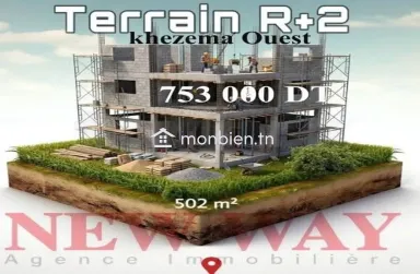 Terrain à Khezema Ouest dans un Quartier Résidentiel