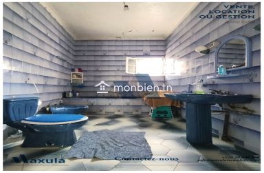 À VENDRE MAISON R+1 DEUX NIVEAUX SÉPARÉS À RADES MOHAMED ALI