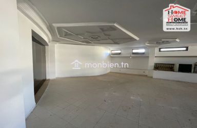 Local Zimbra à Louer à Tunis