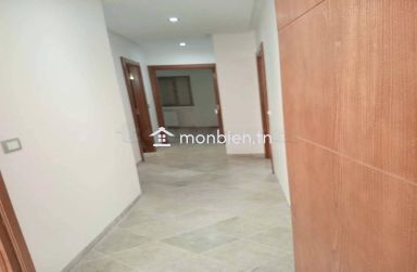 un appartement s+2 Haut Standing au 1er étage