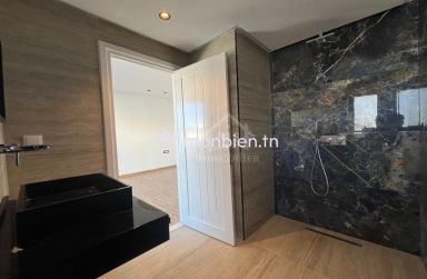 Un triplex avec piscine à Hammamet Nord à vendre 51355351